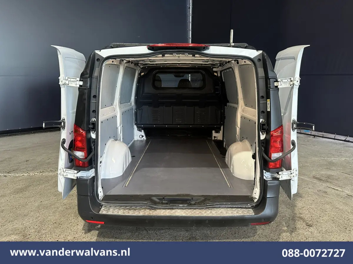 116 CDI 164pk L2H1 Euro6 Airco | Dakdragers | Cruisecontrol | Parkeersensoren Stoelverwarming, Bijrijdersbank