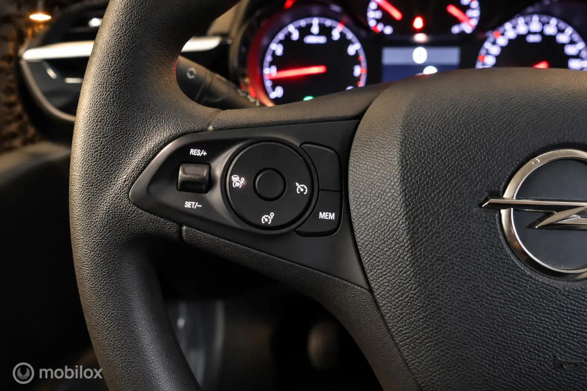 1.2 Edition | Carplay | Lane | Parkeersensor | AC