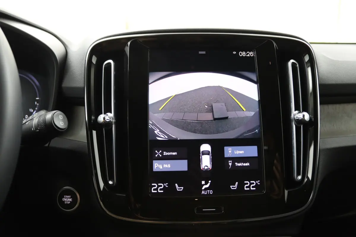 T4 Inscription | Trekhaak | Leder | Adaptive Cruise | SOH 88% | Stoel/Stuurverwarming | LED | 19 Inch | Camera | CarPlay/Android Auto