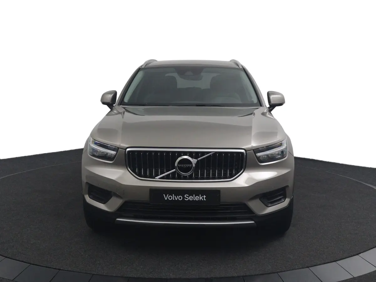 T4 Inscription | Trekhaak | Leder | Adaptive Cruise | SOH 88% | Stoel/Stuurverwarming | LED | 19 Inch | Camera | CarPlay/Android Auto