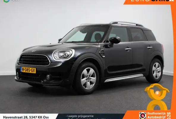 1.5 Automaat Cooper Salt Climate Control Lederen bekleding Cruise Control Parkeersensoren V+A Getinte ramen