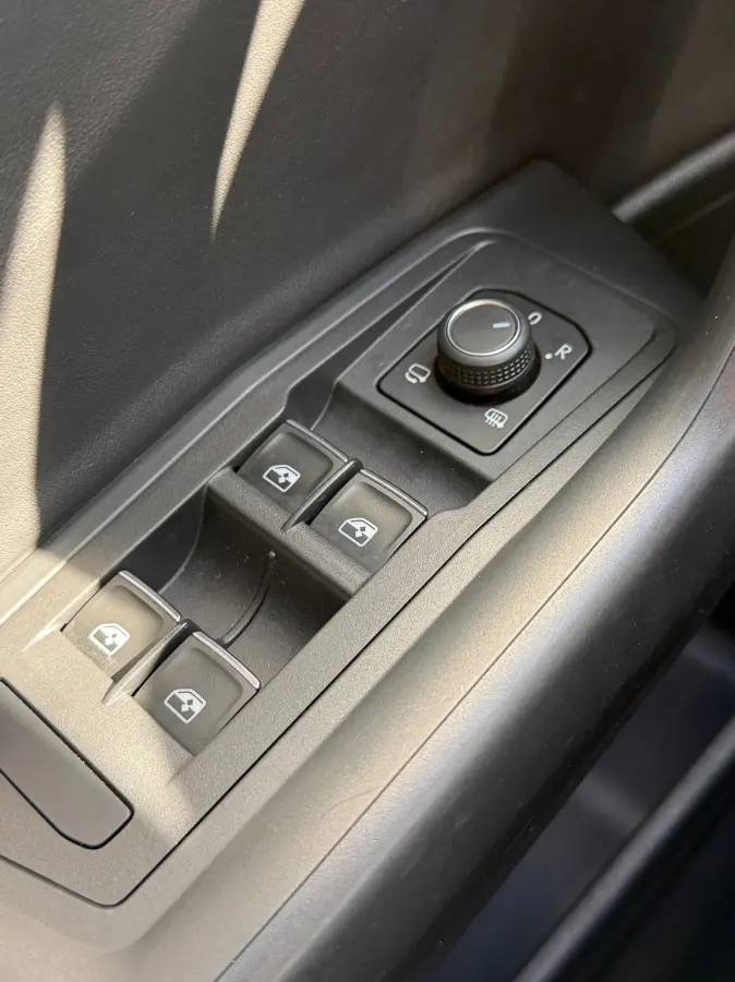 1.5 TSI R-Line / virtueel / leder/ led/