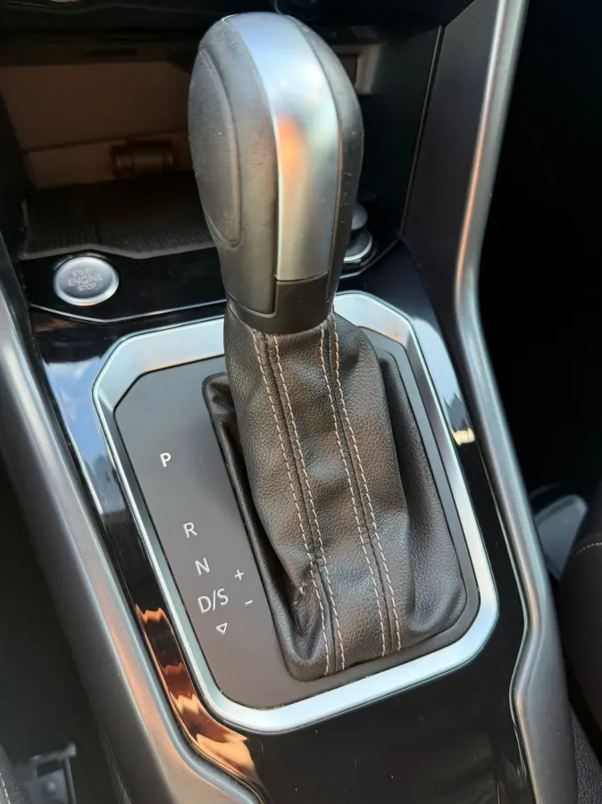 1.5 TSI R-Line / virtueel / leder/ led/