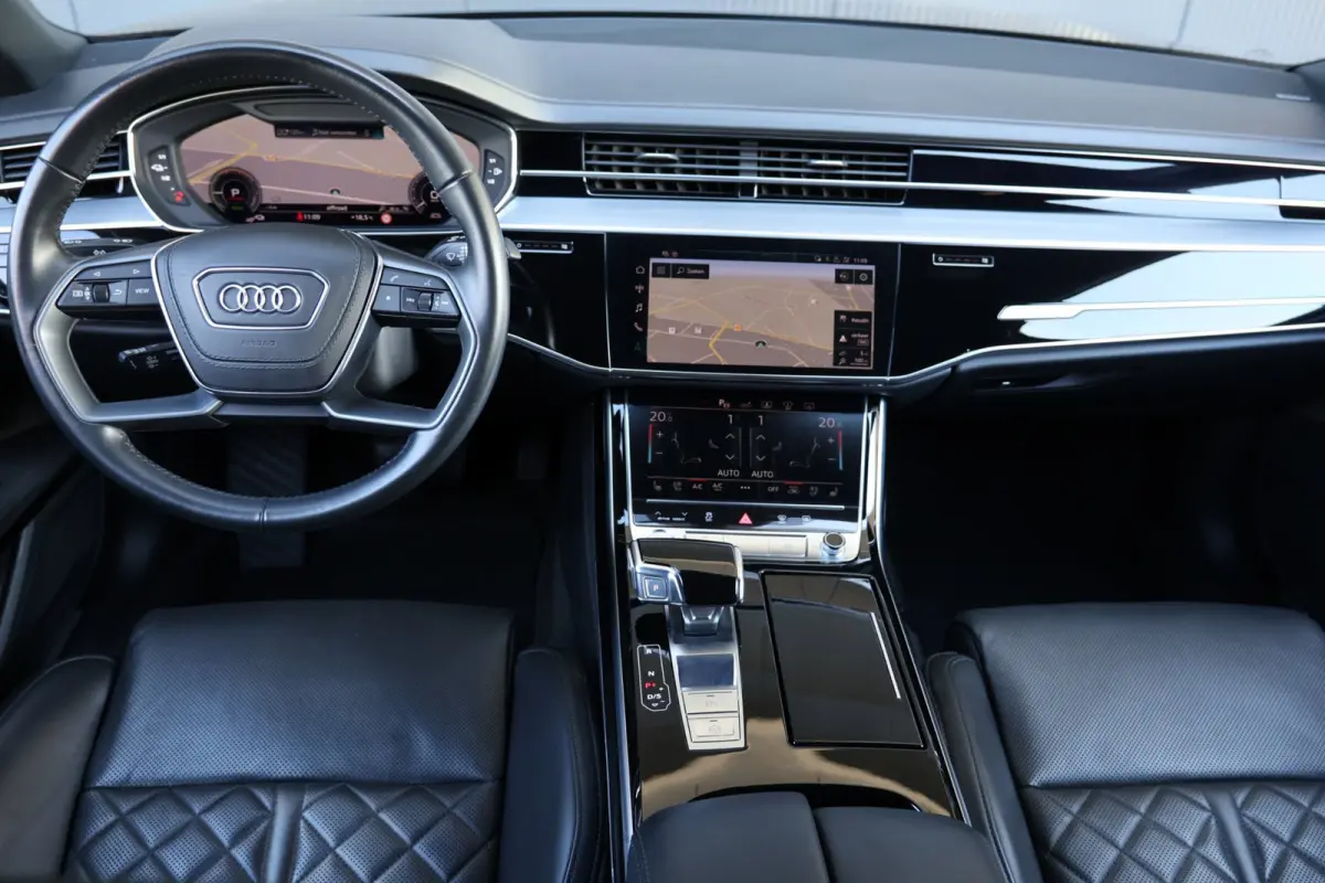 60 TFSI e Quattro | massage v+a | nachtzicht | 4WS | laser led | head-up | luchtvering | softclose | Bang&Olufsen | BTW
