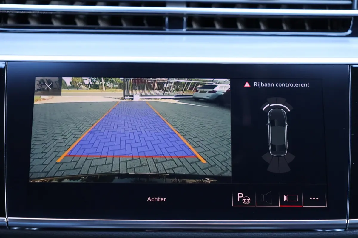 60 TFSI e Quattro | massage v+a | nachtzicht | 4WS | laser led | head-up | luchtvering | softclose | Bang&Olufsen | BTW