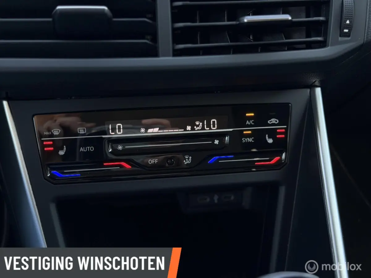 1.0 TSI Life Business met slechts 54.612 km!!