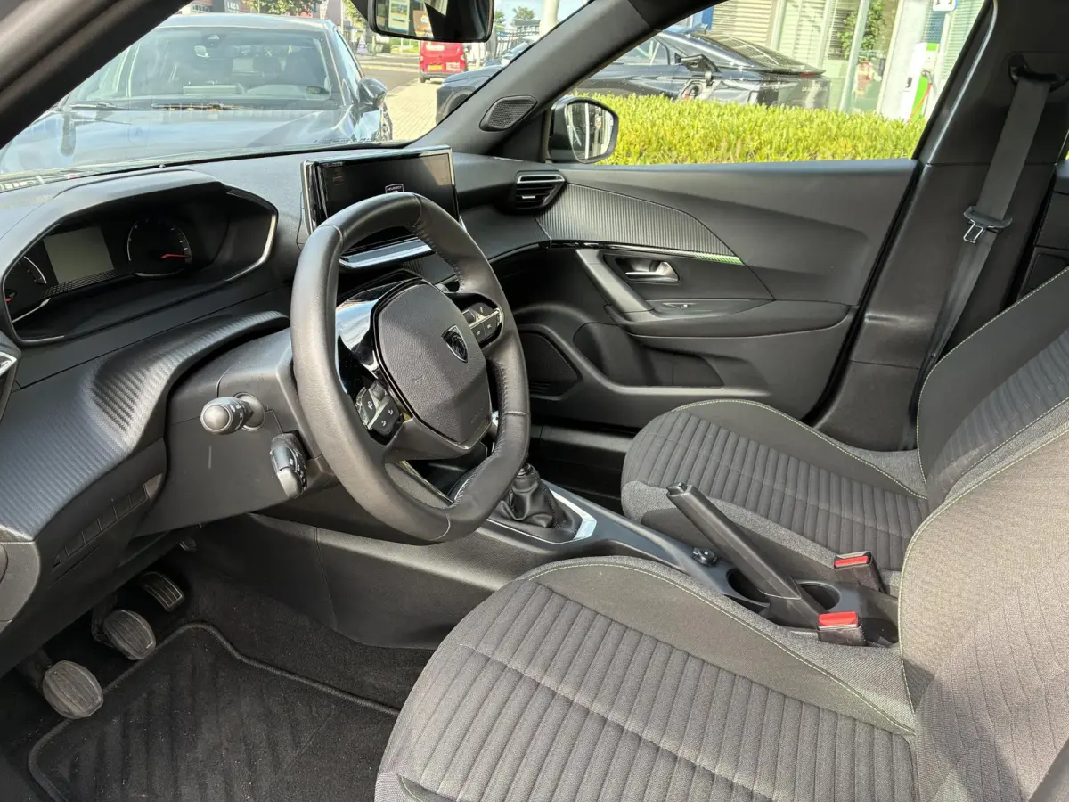 1.2 ACTIVE 101 PK | CARPLAY | ANDROID | CLIMATE CONTROL | CRUISE | NAV | 22 DKM!!!!