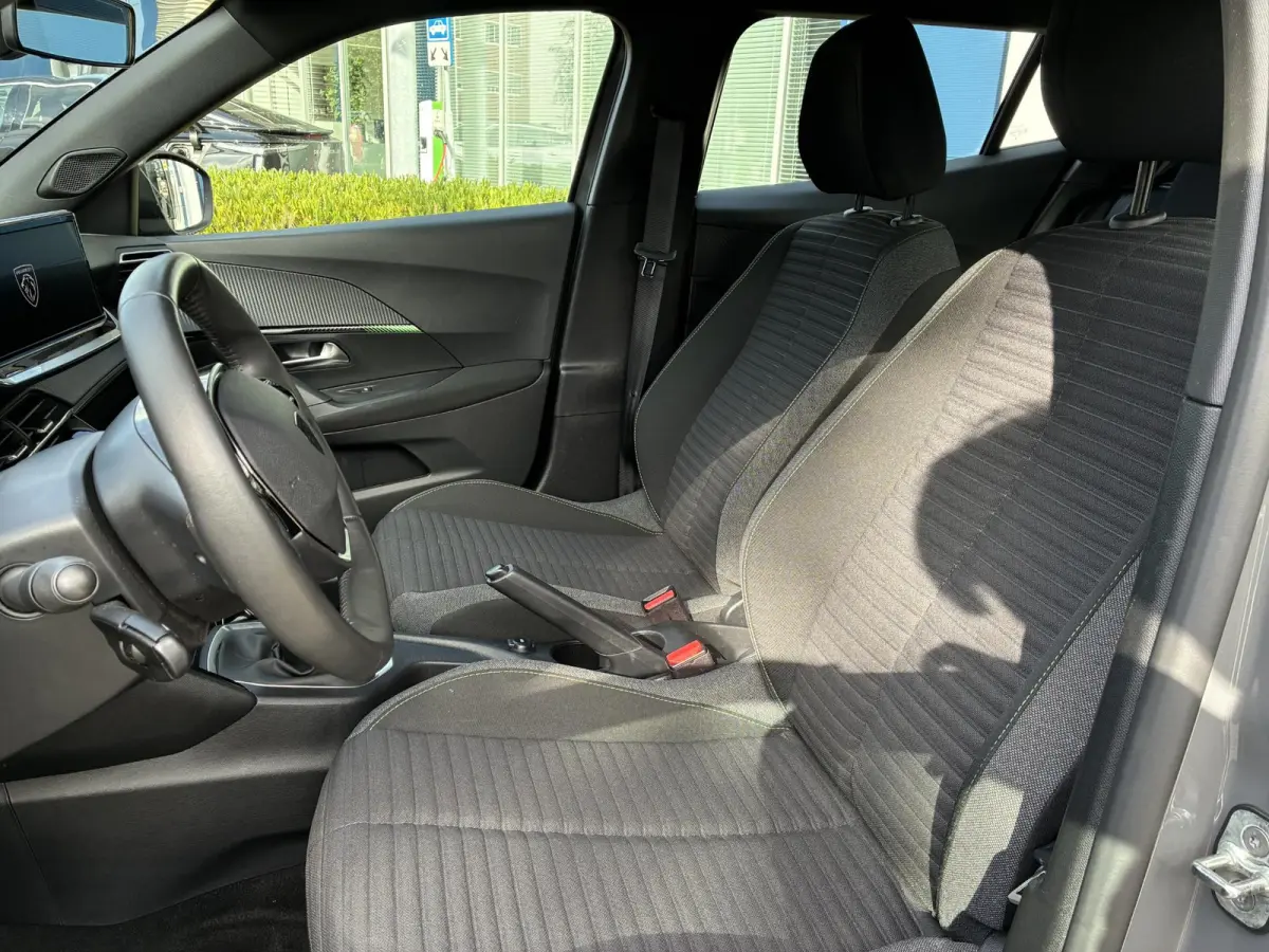 1.2 ACTIVE 101 PK | CARPLAY | ANDROID | CLIMATE CONTROL | CRUISE | NAV | 22 DKM!!!!