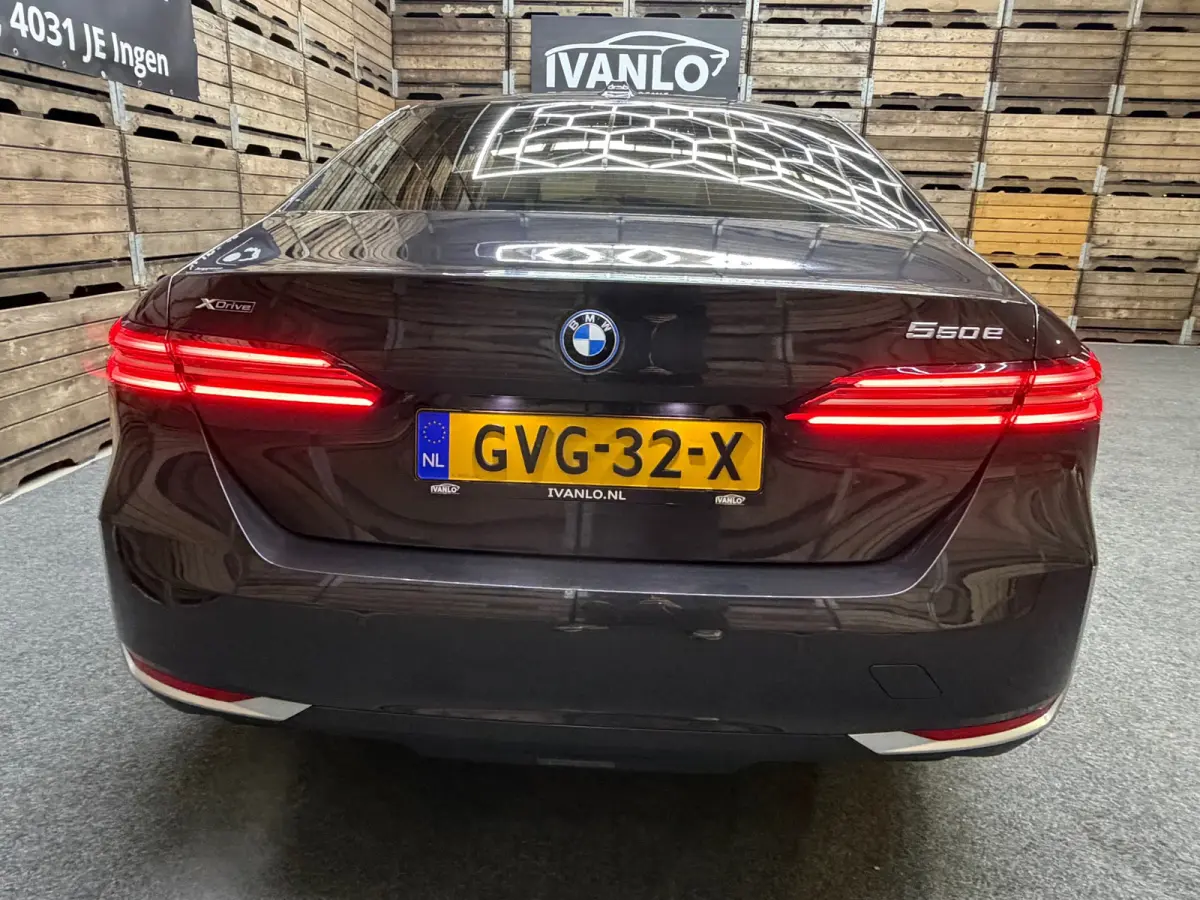 550e xDrive Leder Clima LED Camera Carplay 19"LM
