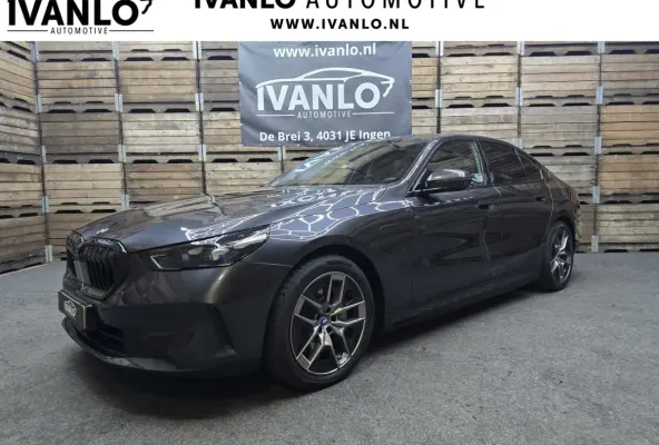 550e xDrive Leder Clima LED Camera Carplay 19"LM