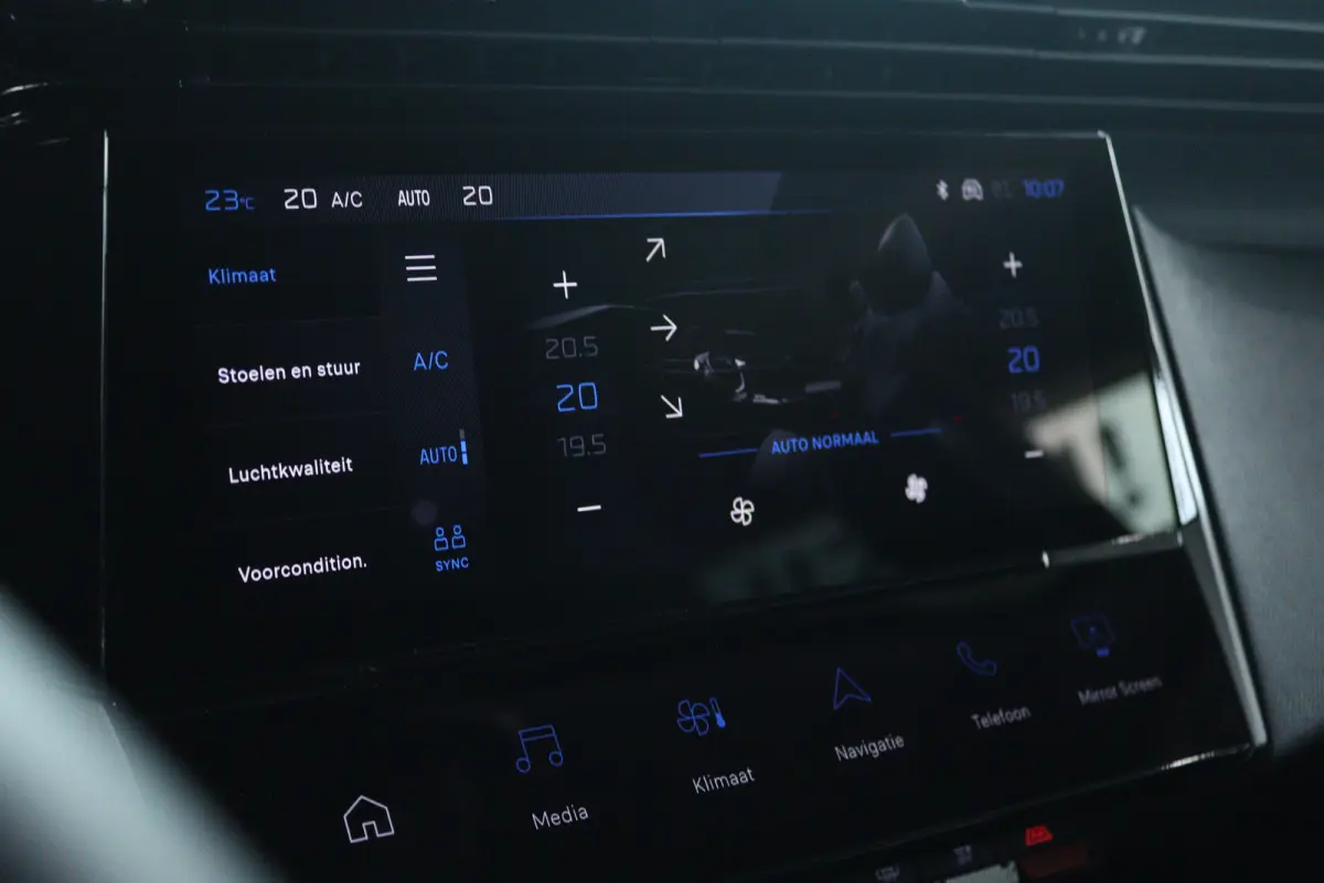Allure EV 54 kWh 412KM Range | SOH 93% | Adapt. Cruise | Stoel+Stuurverwarming | Camera | Navi | Carplay | LED |