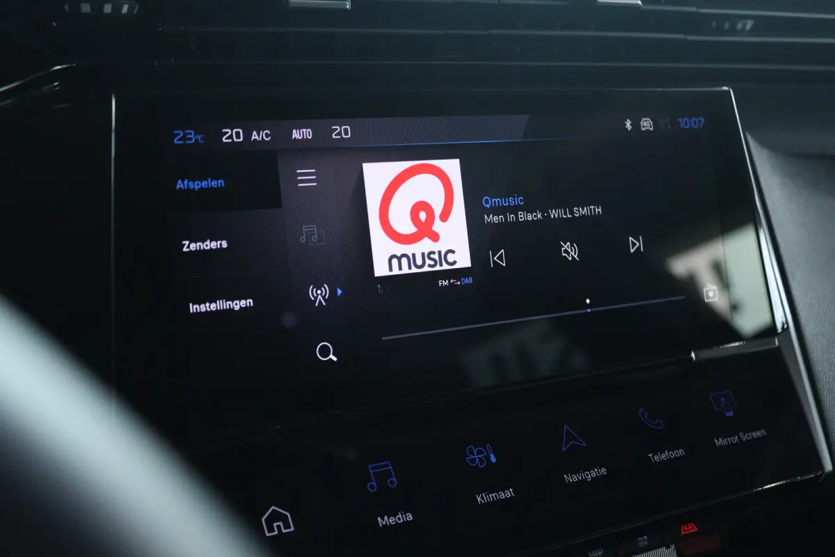 Allure EV 54 kWh 412KM Range | SOH 93% | Adapt. Cruise | Stoel+Stuurverwarming | Camera | Navi | Carplay | LED |