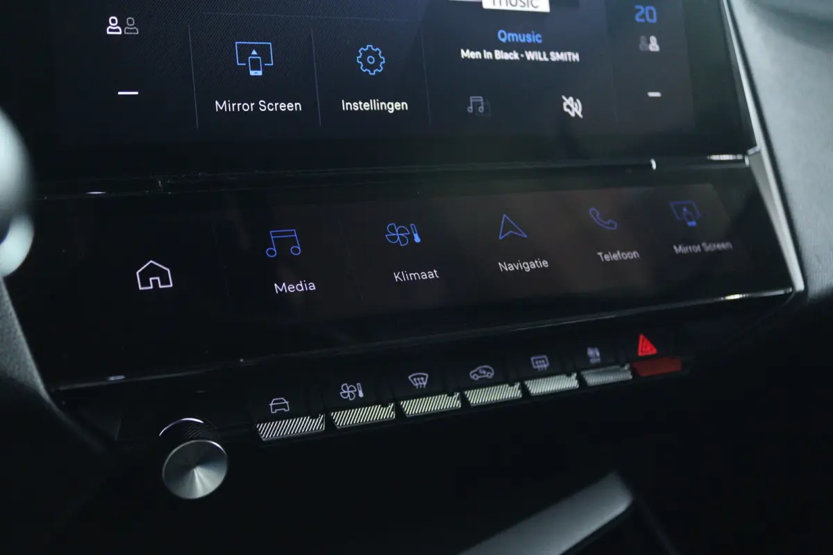 Allure EV 54 kWh 412KM Range | SOH 93% | Adapt. Cruise | Stoel+Stuurverwarming | Camera | Navi | Carplay | LED |