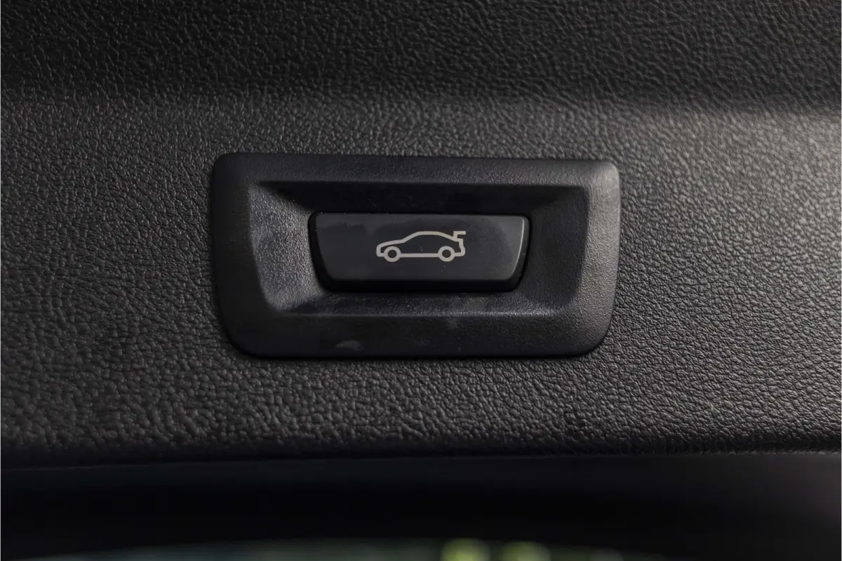 xDrive20i High Executive Edition M-Pakket | Panormadak | trekhaak |