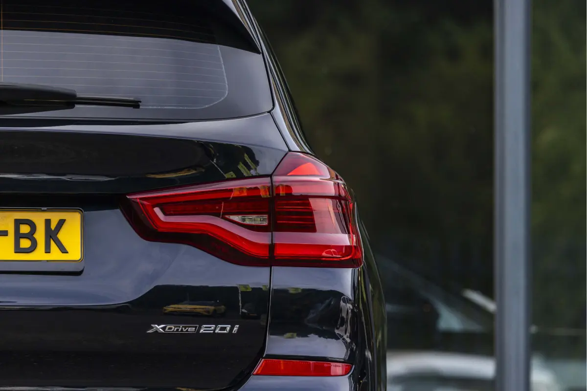 xDrive20i High Executive Edition M-Pakket | Panormadak | trekhaak |