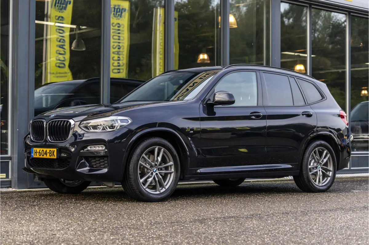 xDrive20i High Executive Edition M-Pakket | Panormadak | trekhaak |
