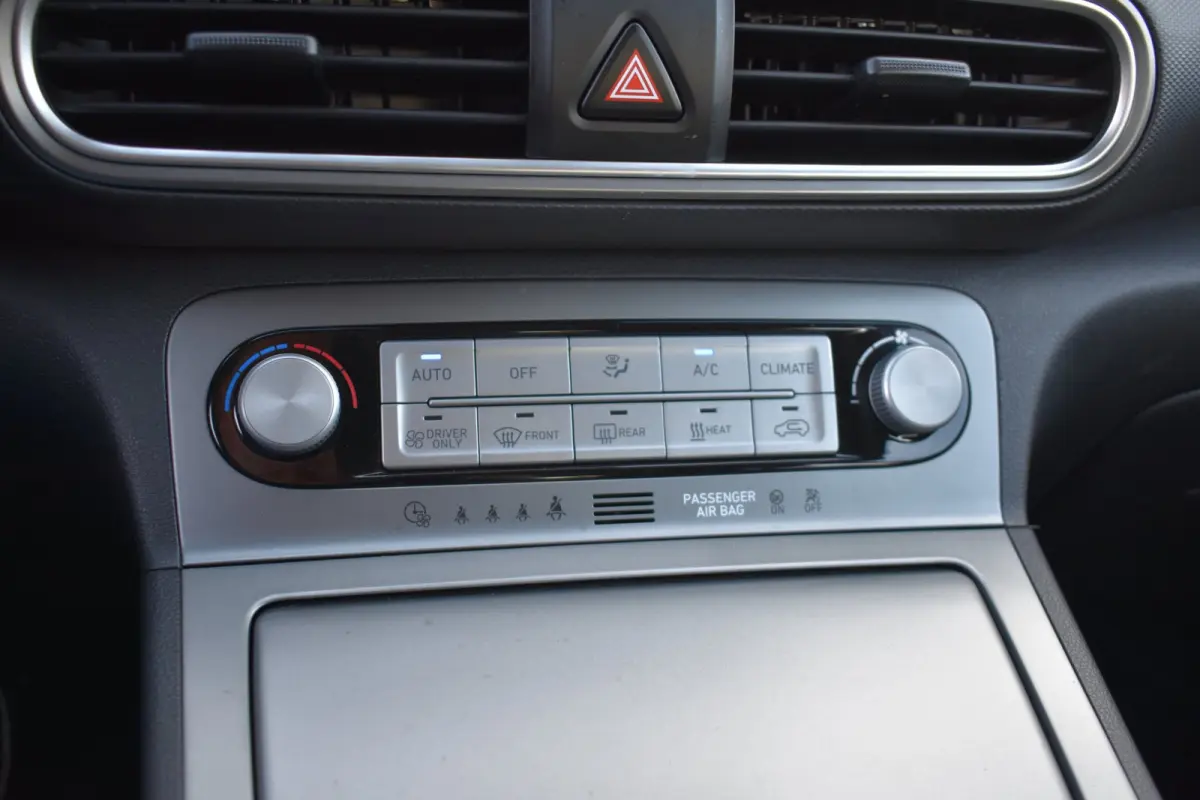EV Comfort 64 kWh SOH 99% | NAP | CAMERA | APPLE CARPLAY | ANDROID AUTO | ADAPT. CRUISE CONTROLE