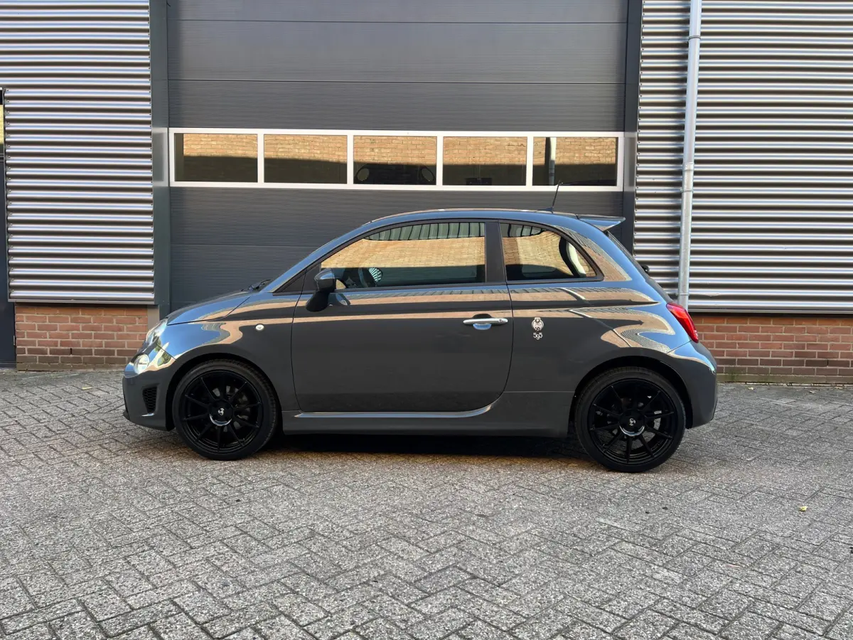 1.4 T-Jet Abarth 595 70th Anniversary Carplay