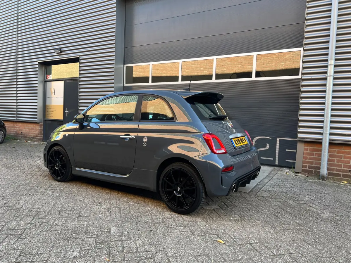 1.4 T-Jet Abarth 595 70th Anniversary Carplay