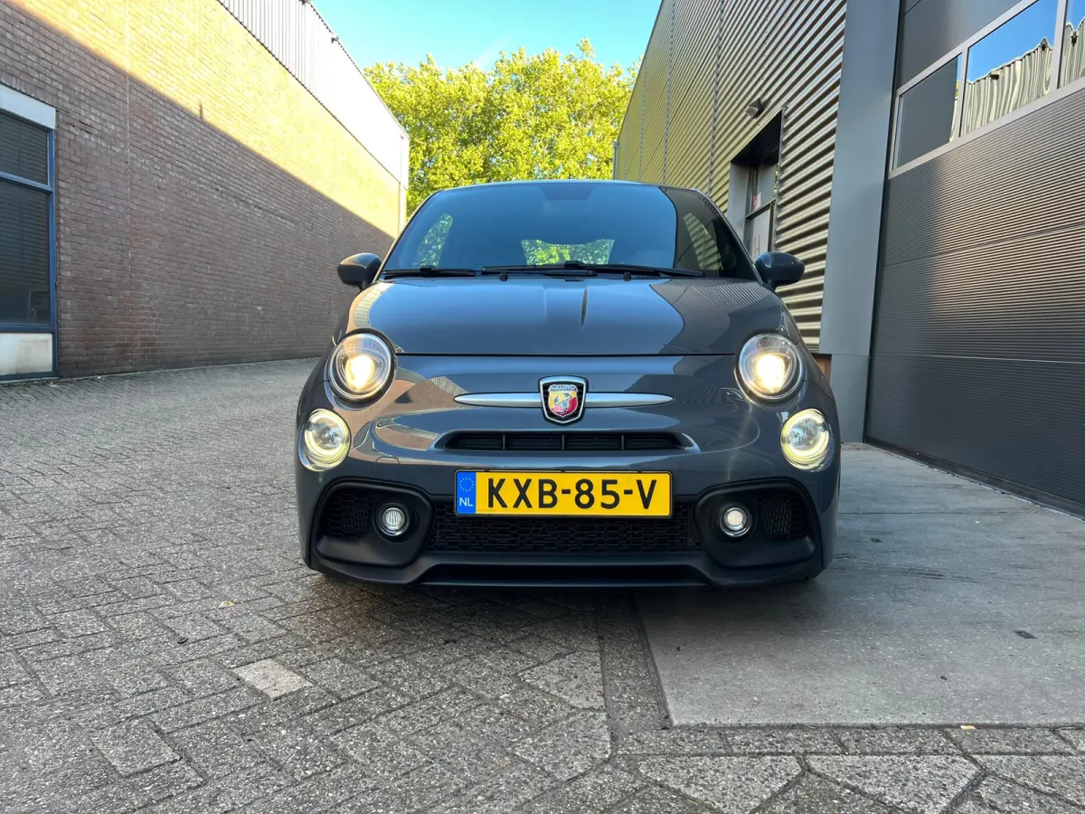 1.4 T-Jet Abarth 595 70th Anniversary Carplay