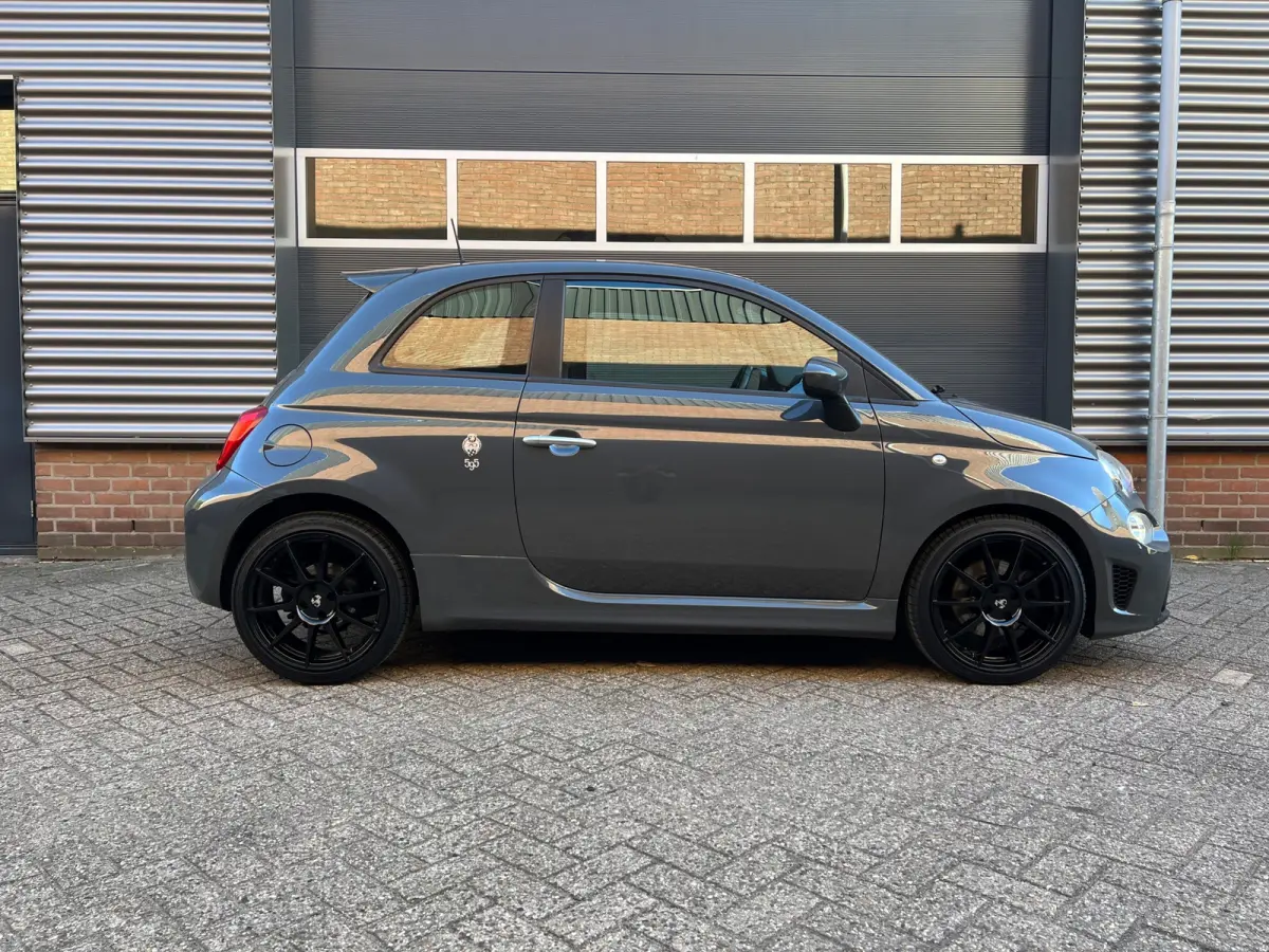1.4 T-Jet Abarth 595 70th Anniversary Carplay