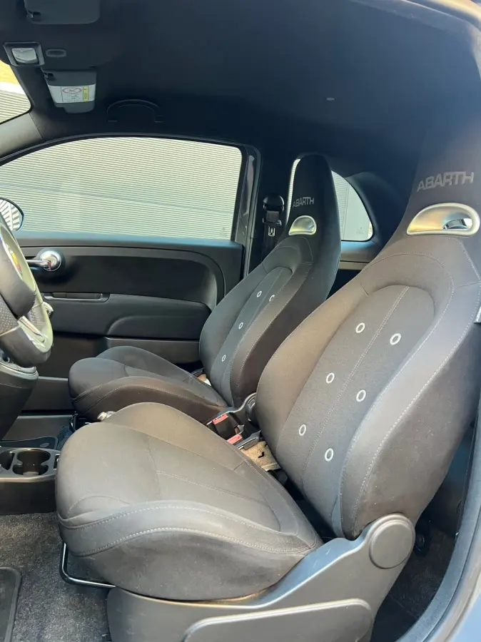 1.4 T-Jet Abarth 595 70th Anniversary Carplay