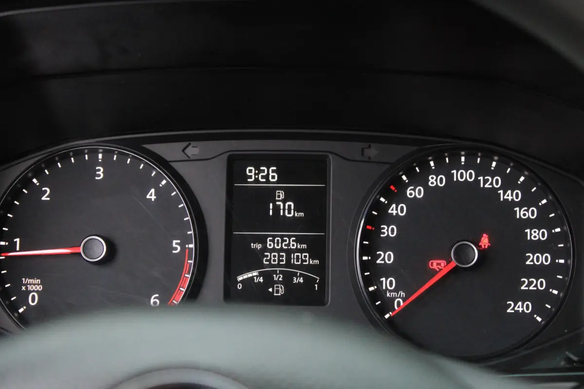 2.0 TDI L2H1 Airco | CarPlay | Cruisecontrol | Trekhaak | Parkeersensoren | L2 | AndroidAuto | Imperial