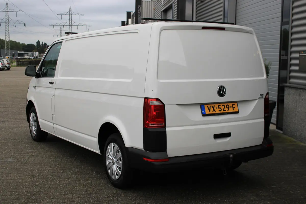 2.0 TDI L2H1 Airco | CarPlay | Cruisecontrol | Trekhaak | Parkeersensoren | L2 | AndroidAuto | Imperial
