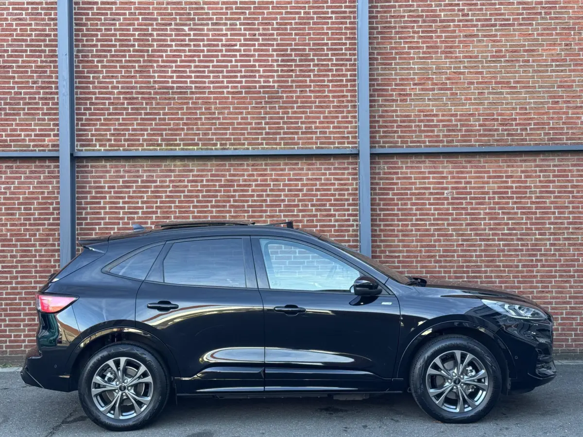 2.5 PHEV ST-Line X | Panoramadak | Stuur, Stoel/bank en Voorruitverwarming | Head Up | Koplampen adaptief | B&O audio | BLIS |