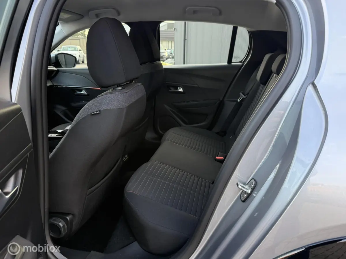 EV Allure 50 kWh KEYLESS | CARPLAY | LED