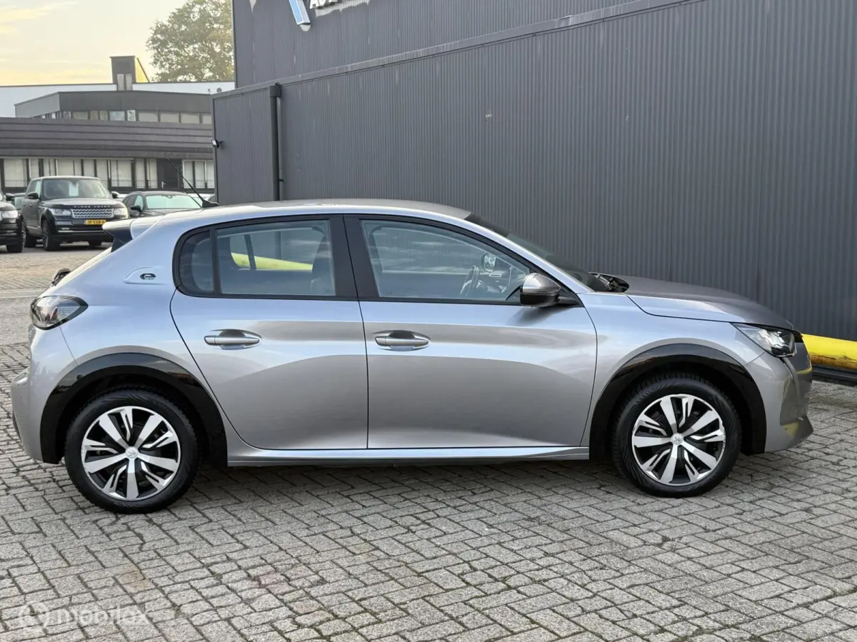 EV Allure 50 kWh KEYLESS | CARPLAY | LED
