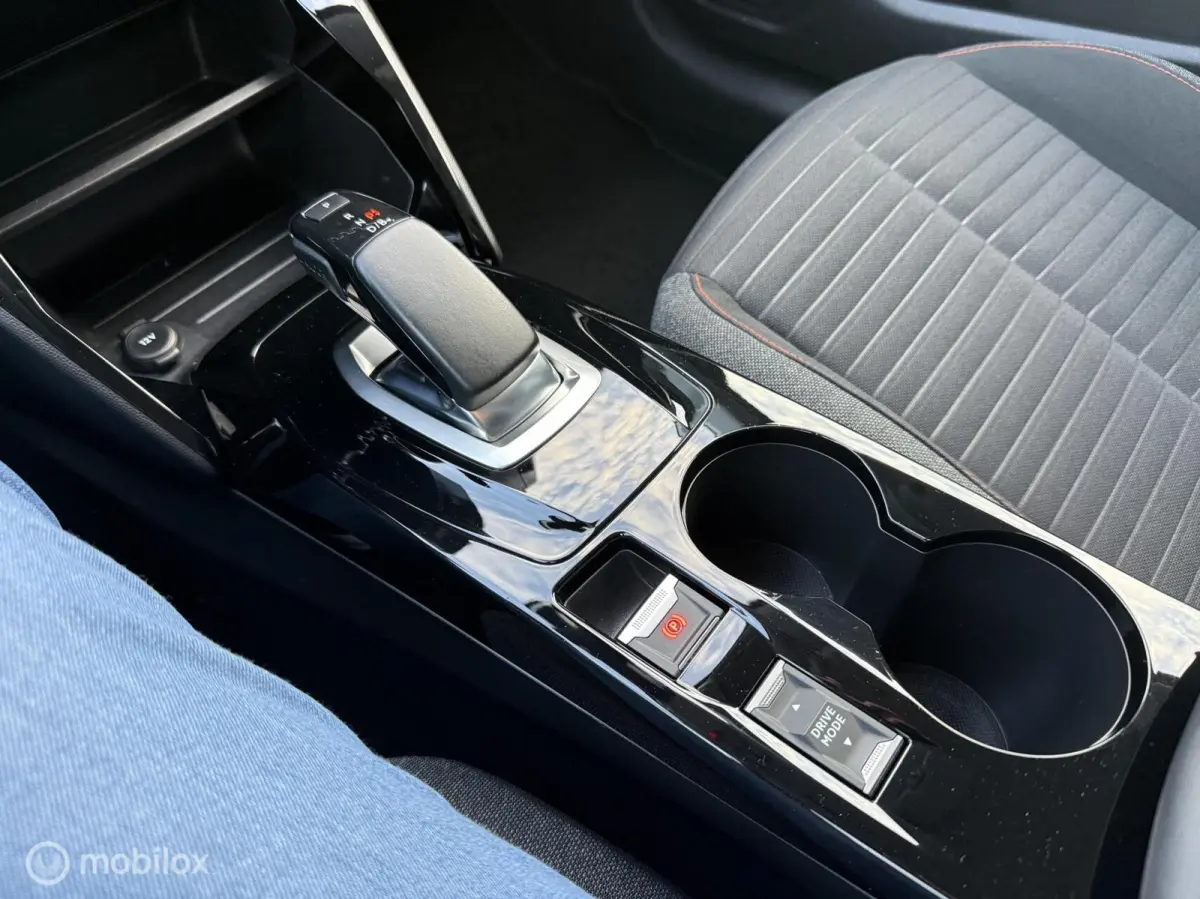 EV Allure 50 kWh KEYLESS | CARPLAY | LED