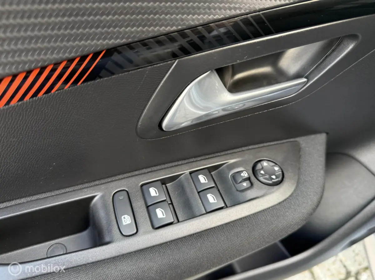EV Allure 50 kWh KEYLESS | CARPLAY | LED