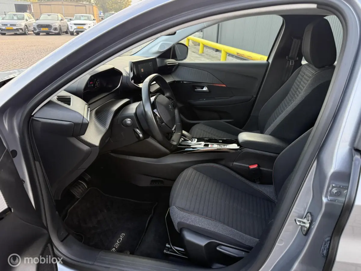 EV Allure 50 kWh KEYLESS | CARPLAY | LED
