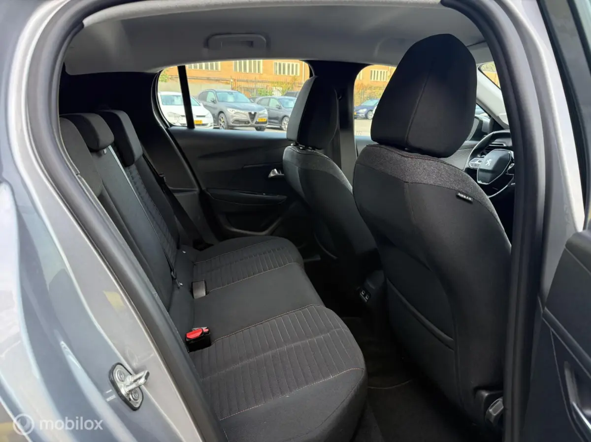 EV Allure 50 kWh KEYLESS | CARPLAY | LED