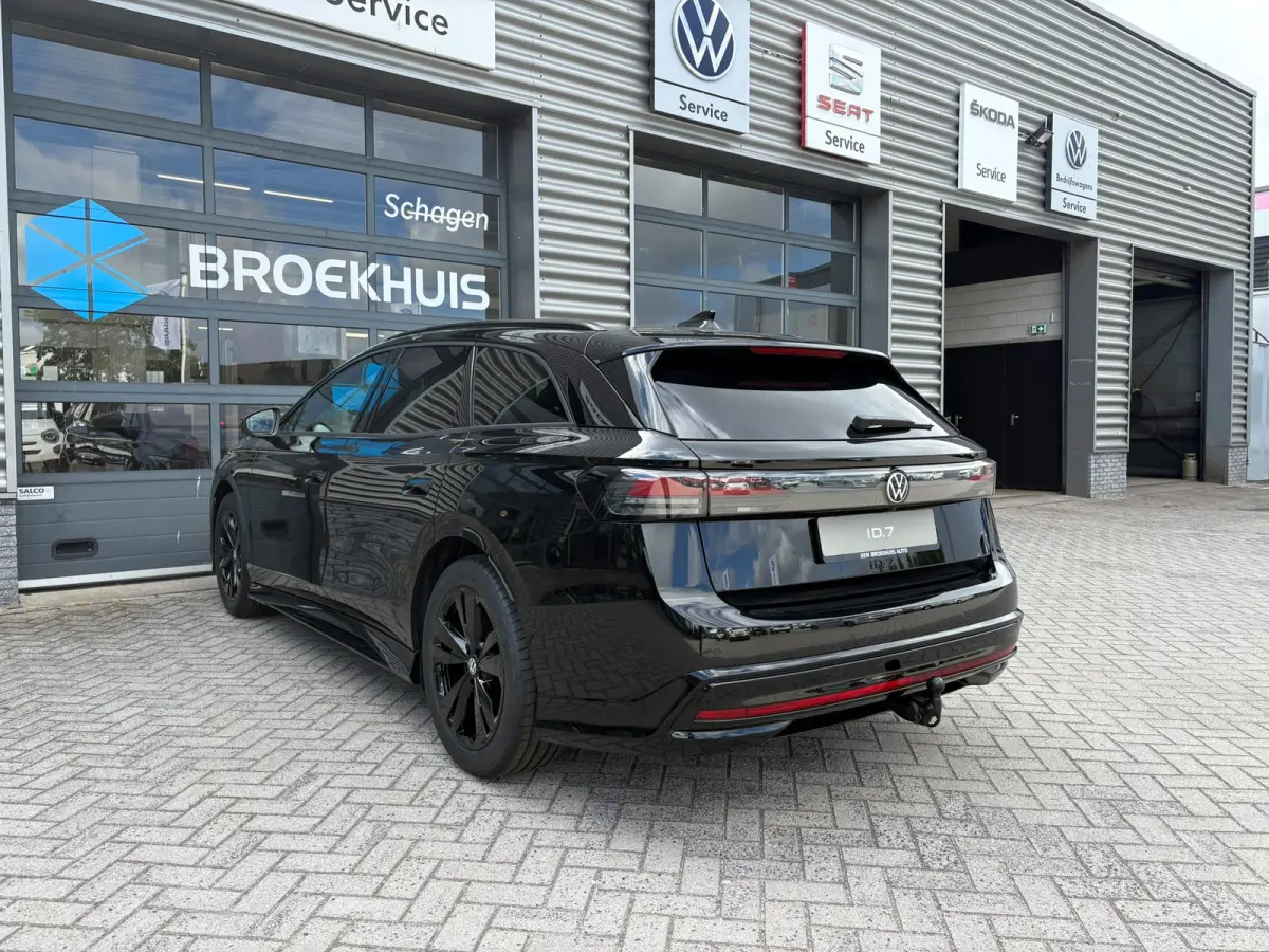 Limited Edition Plus | Koplampverlichting LED Matrix (IQ.Light) | Sfeerverlichting interieur (30 kleuren instelbaar) | Voorstoelen, verwarmbaar