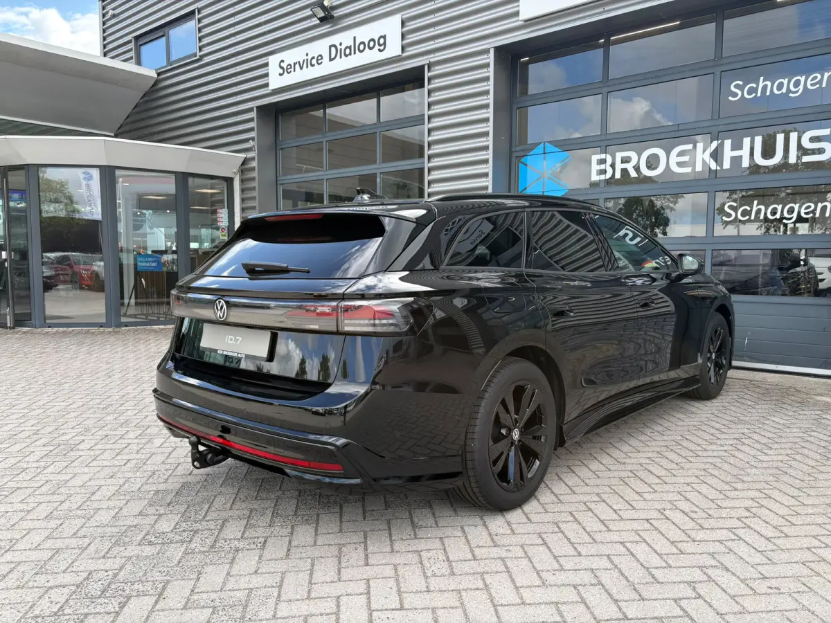 Limited Edition Plus | Koplampverlichting LED Matrix (IQ.Light) | Sfeerverlichting interieur (30 kleuren instelbaar) | Voorstoelen, verwarmbaar