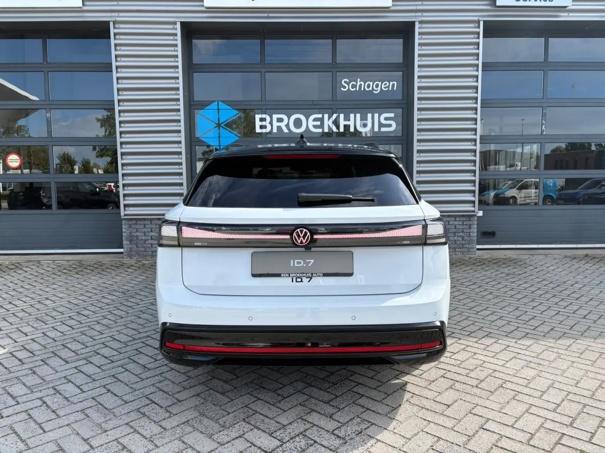 Limited Edition Plus | Koplampverlichting LED Matrix (IQ.Light) | Sfeerverlichting interieur (30 kleuren instelbaar) | Voorstoelen, verwarmbaar