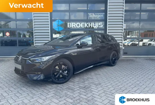 Limited Edition Plus | Koplampverlichting LED Matrix (IQ.Light) | Sfeerverlichting interieur (30 kleuren instelbaar) | Voorstoelen, verwarmbaar