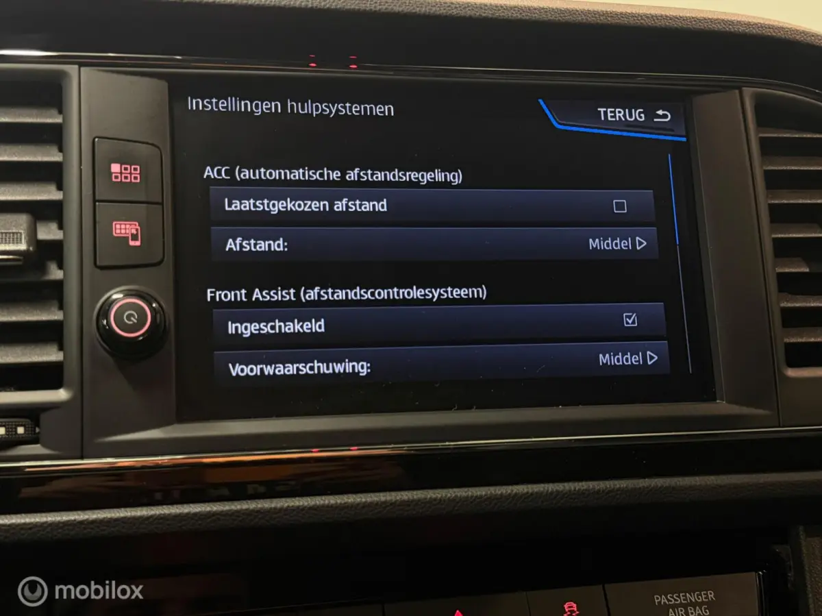 2.0 TSI CUPRA 300 4DRIVE Panorama/Kuipstoelen/Keyless/Virtual/Beats