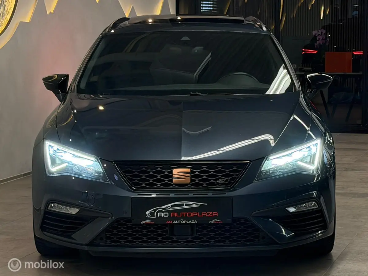 2.0 TSI CUPRA 300 4DRIVE Panorama/Kuipstoelen/Keyless/Virtual/Beats