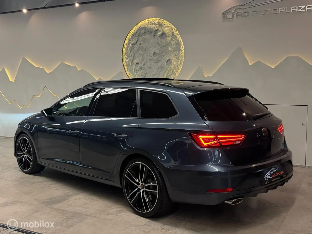 2.0 TSI CUPRA 300 4DRIVE Panorama/Kuipstoelen/Keyless/Virtual/Beats