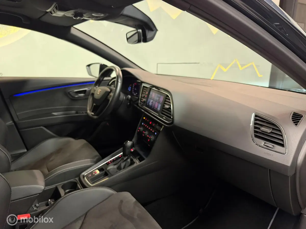 2.0 TSI CUPRA 300 4DRIVE Panorama/Kuipstoelen/Keyless/Virtual/Beats