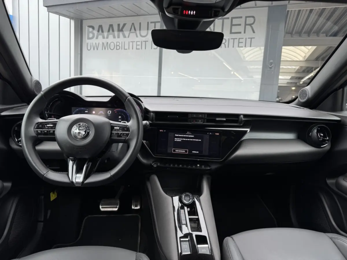 1.2 T Hybrid Ibrida Speciale | Pack Techno | Stoelverwarming