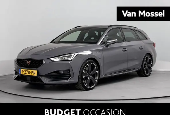 1.4 e-Hybrid VZ Adrenaline | 86,5% SOH | Achteruitrij camera | Stoelverwarming | Elektrische stoel | Parkeersensoren Voor en Achter |