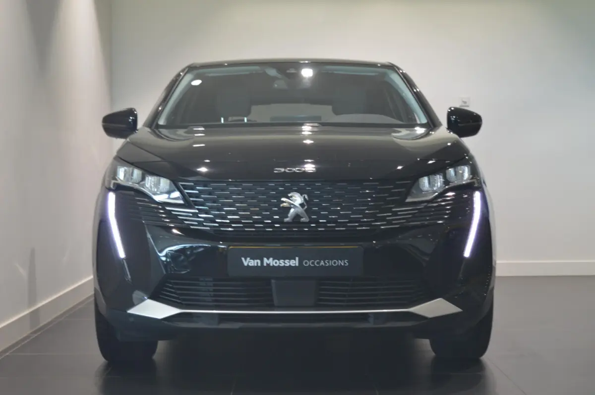 Allure CAMERA + VERWARMBARE VOORSTOELEN + CARPLAY