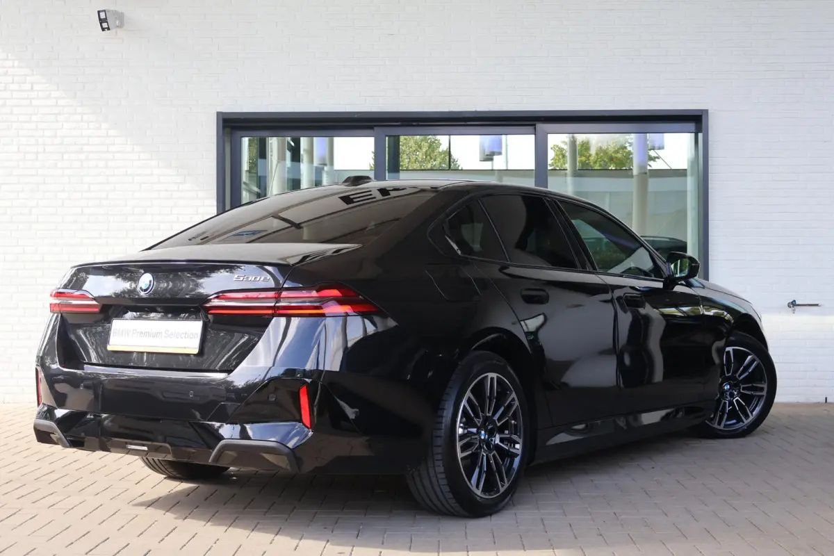 530e | M Sport Pro | Driving Assistant Plus | Harman/Kardon | Achteruitrijcamera