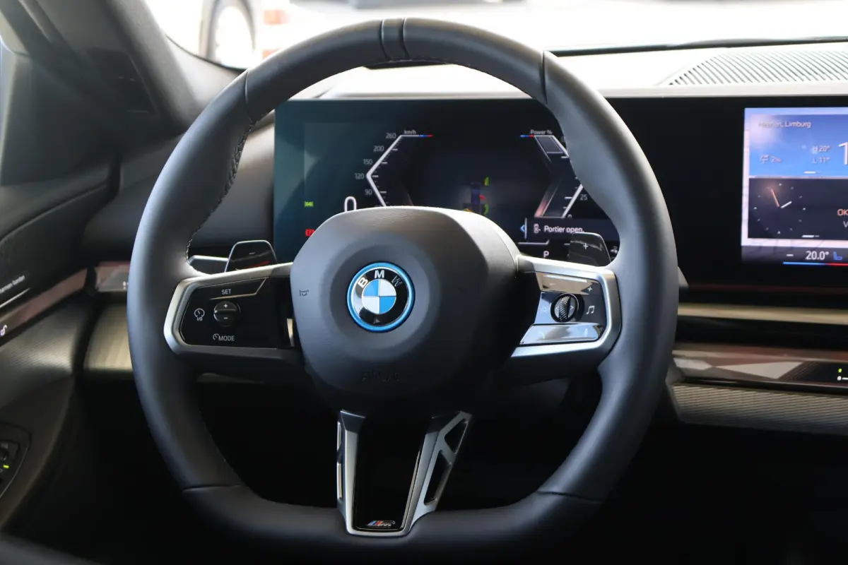 530e | M Sport Pro | Driving Assistant Plus | Harman/Kardon | Achteruitrijcamera