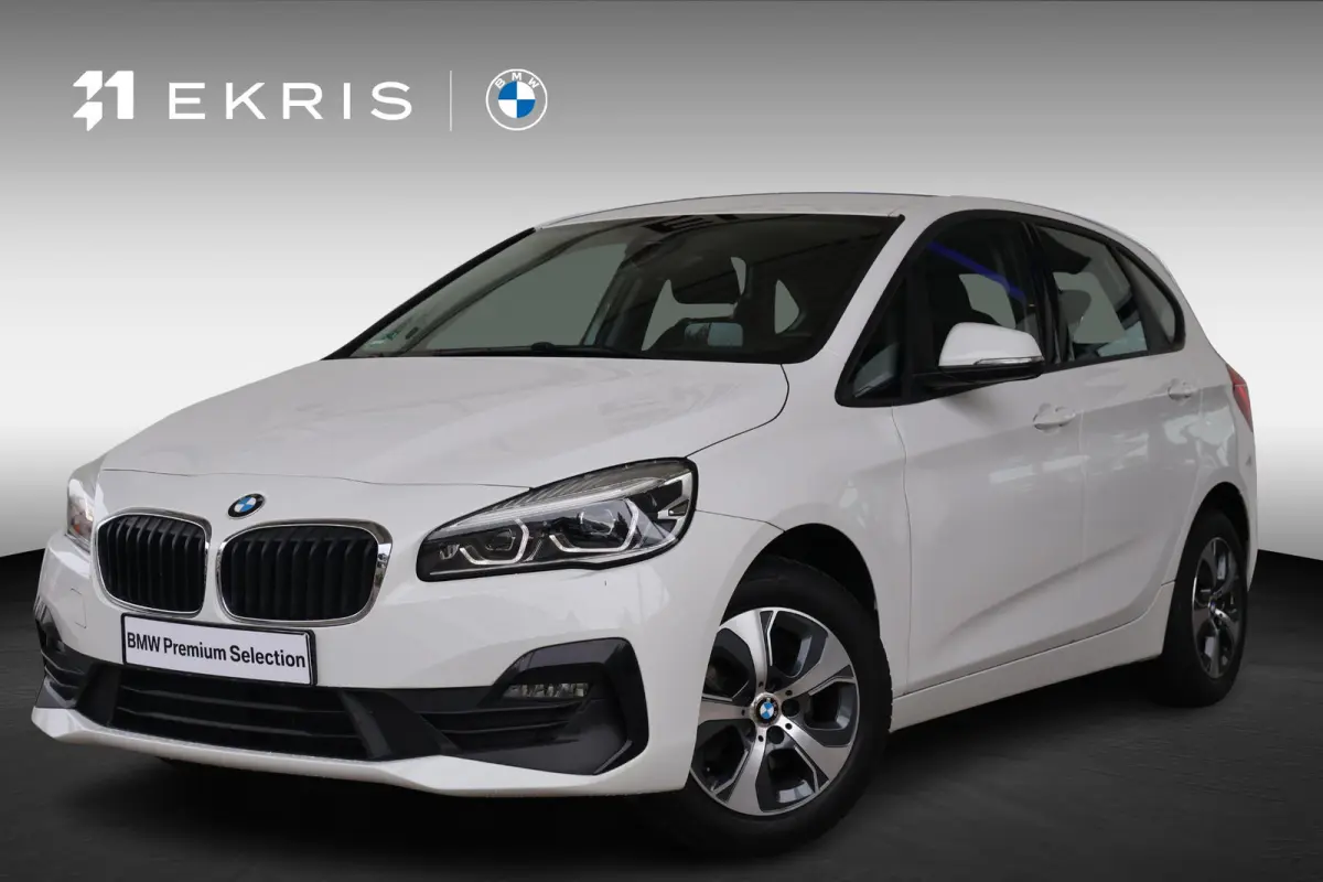 218i | Head-Up Display | Stoelverwarming | Trekhaak