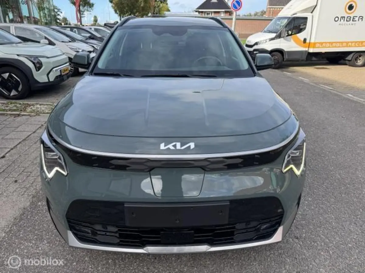 DynamicLine 64.8 kWh , 460 km elektrisch rij bereik , Trekhaak , Navigatie , Camera Achter , Parkeerhulp voor & Achter , Cruise & Climate controle